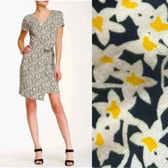 Diane von Furstenberg Daisy Tiny Black Wrap Dress 6 Midi Short Micro Floral $398 - Picture 1 of 9